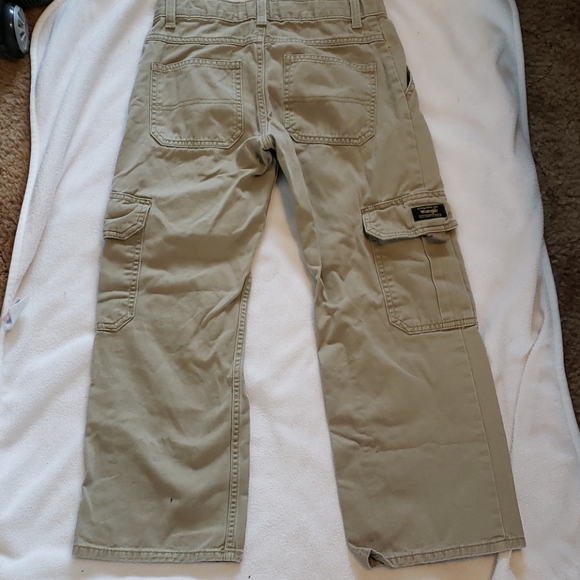 Wrangler khaki cargo pants - Picture 2 of 5
